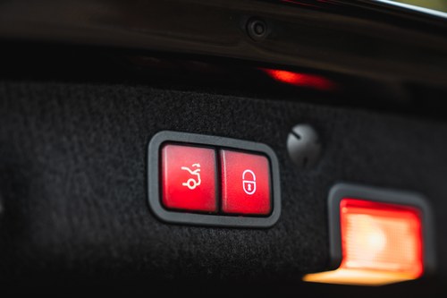 2015 Brabus 650 B40S Saloon (W205 C63S) In vendita (immagine 72 di 121)