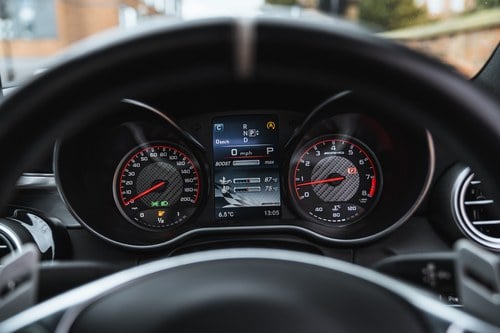 2015 Brabus 650 B40S Saloon (W205 C63S) In vendita (immagine 15 di 121)