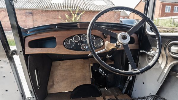 1933 BSA 10hp Saloon For Sale (picture :index of 38)