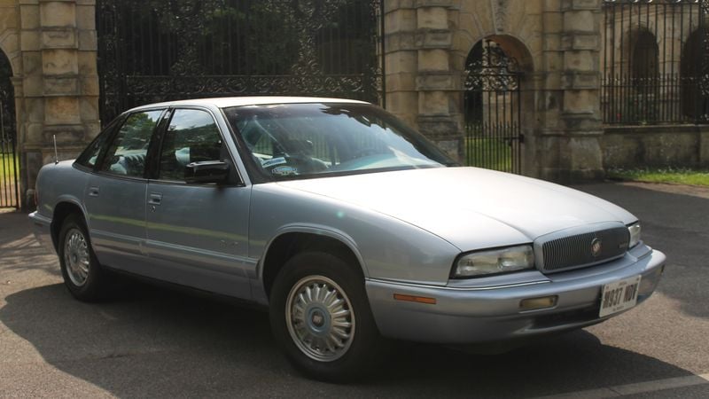 NO RESERVE - 1995 Buick Regal 3.8L V6 For Sale (picture 1 of 79)