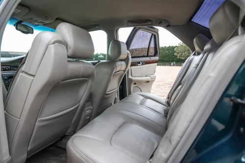 2001 Cadillac Seville STS V8 For Sale (picture 32 of 93)