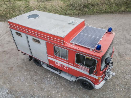 1975 Mercedes-Benz LPK608 Fire Engine Bar & Camper Conversion In vendita (immagine 15 di 147)