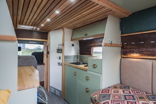 1975 Mercedes-Benz LPK608 Fire Engine Bar & Camper Conversion In vendita (immagine 76 di 147)