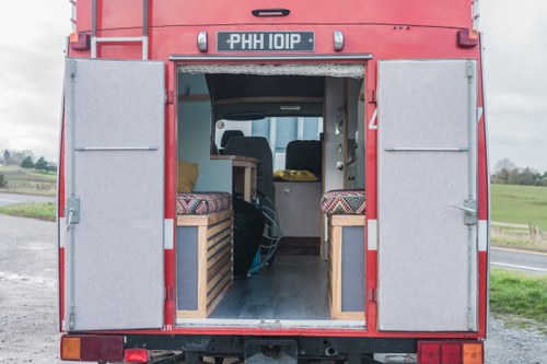 1975 Mercedes-Benz LPK608 Fire Engine Bar & Camper Conversion In vendita (immagine 93 di 147)