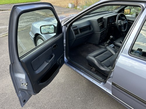 1991 Ford Sierra Sapphire Cosworth RS In vendita (immagine 118 di 332)