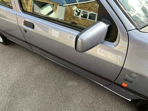 1991 Ford Sierra Sapphire Cosworth RS In vendita (immagine 215 di 332)