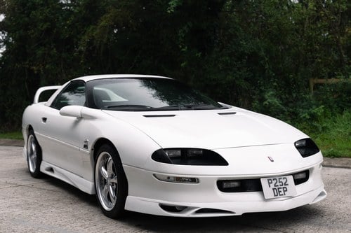 1997 Chevrolet Camaro RS LHD In vendita (immagine 2 di 118)