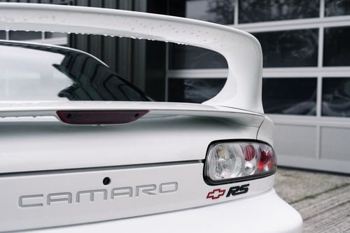 1997 Chevrolet Camaro RS LHD In vendita (immagine 80 di 118)