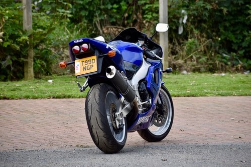 1999 Yamaha YZF-R1 In vendita (immagine 15 di 134)