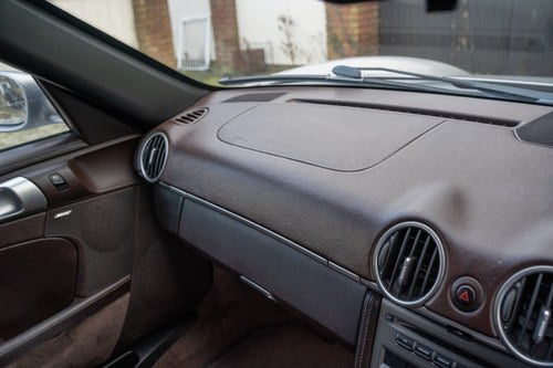 2005 Porsche Boxster S Tiptronic (987.1) Te koop (foto 59 van 125)