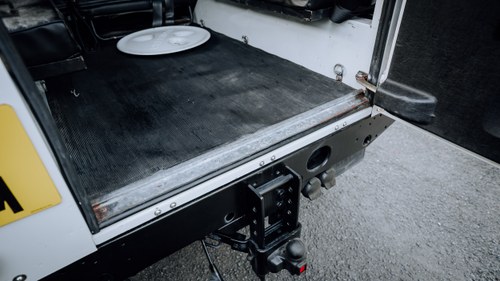 2006 Land Rover Defender 110 Safari In vendita (immagine 48 di 104)