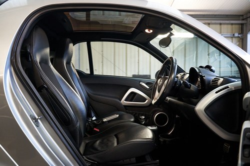 2009 Smart ForTwo Brabus W zum Verkauf (Bild 31 von 128)