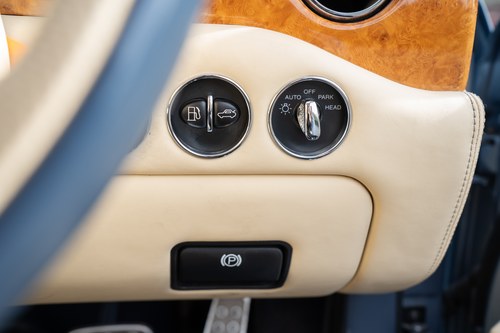 2011 Bentley Azure T à vendre (picture 61 of 198)