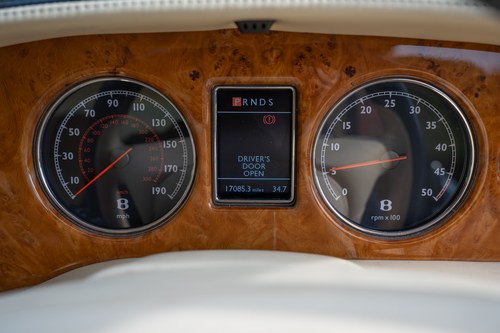 2011 Bentley Azure T à vendre (picture 48 of 198)