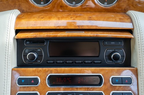 2011 Bentley Azure T à vendre (picture 55 of 198)