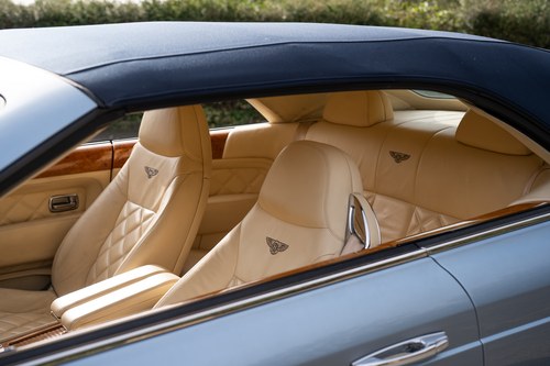 2011 Bentley Azure T à vendre (picture 32 of 198)