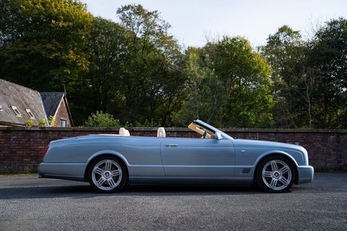 2011 Bentley Azure T à vendre (picture 7 of 198)