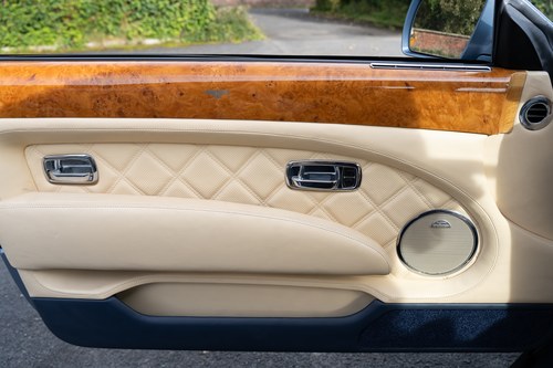 2011 Bentley Azure T à vendre (picture 78 of 198)