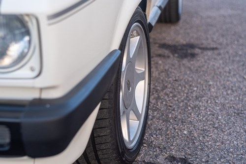 1986 Ford Capri 2.8i Special In vendita (immagine 84 di 107)