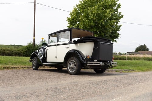 1991 Car Bodies Landaulette In vendita (immagine 17 di 201)