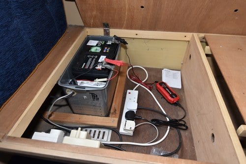 1972 Carlight Continental four-berth caravan For Sale (picture 41 of 80)