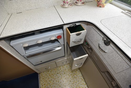 1972 Carlight Continental four-berth caravan For Sale (picture 43 of 80)