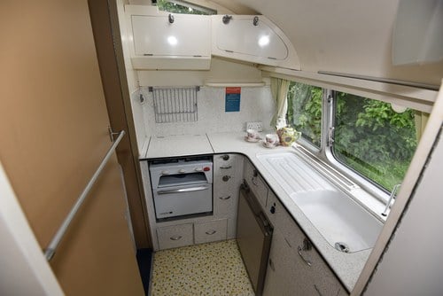 1972 Carlight Continental four-berth caravan For Sale (picture 54 of 80)