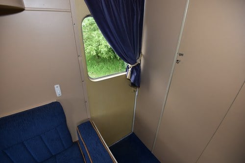 1972 Carlight Continental four-berth caravan For Sale (picture 32 of 80)