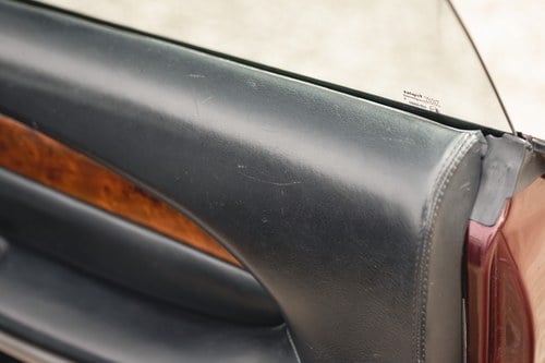 1995 Aston Martin DB7 i6 zum Verkauf (Bild 24 von 259)