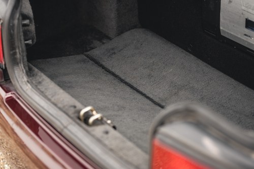 1995 Aston Martin DB7 i6 zum Verkauf (Bild 82 von 259)