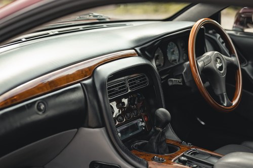 1995 Aston Martin DB7 i6 zum Verkauf (Bild 59 von 259)