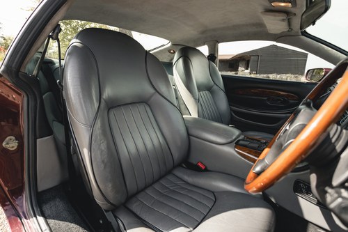 1995 Aston Martin DB7 i6 zum Verkauf (Bild 92 von 259)