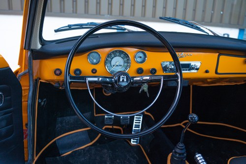 1970 Volkswagen Karmann Ghia LHD For Sale (picture 28 of 239)