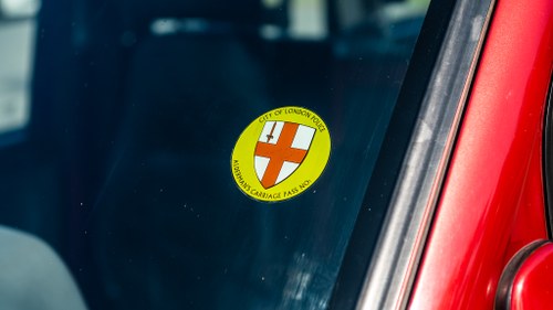 1999 London Taxis International TX1 Millennium edition En venta (imagen 98 de 184)