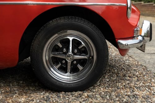 1973 MGB Roadster zum Verkauf (Bild 19 von 124)