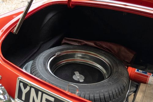 1973 MGB Roadster zum Verkauf (Bild 48 von 124)