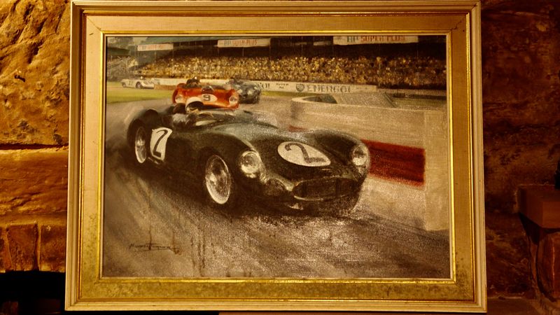 1959 Michael Turner Stirling Moss Oil Painting For Sale (picture 1 of 11)