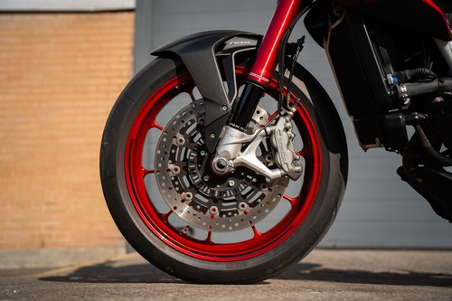 2019 MV Agusta Brutale 800RR Lewis Hamilton Edition 060/144 In vendita (immagine 56 di 90)