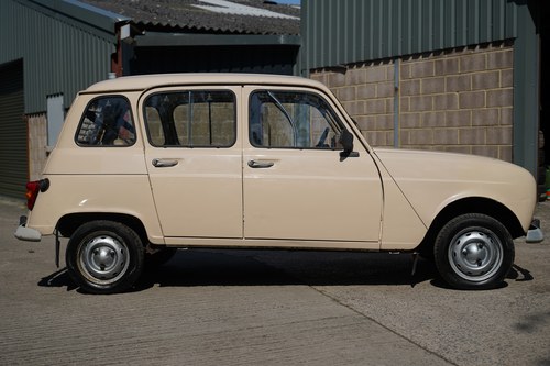 1984 Renault 4 TL LHD zum Verkauf (Bild 4 von 161)