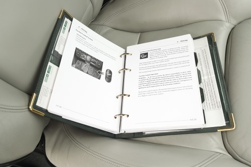 2001 Aston Martin DB7 V12 Vantage LHD For Sale (picture 218 of 242)