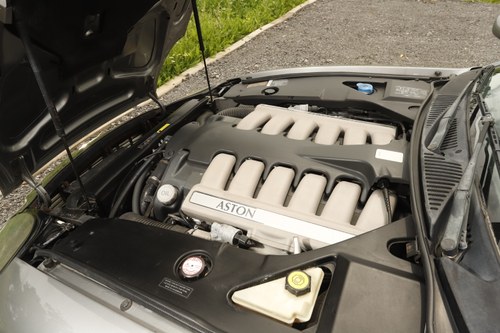 2001 Aston Martin DB7 V12 Vantage LHD For Sale (picture 191 of 242)
