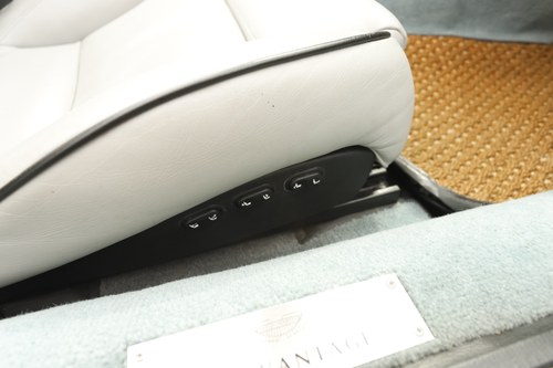 2001 Aston Martin DB7 V12 Vantage LHD For Sale (picture 84 of 242)