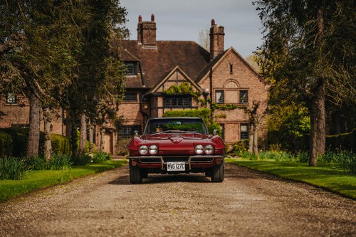 1965 Chevrolet Corvette Stingray 327 Convertible (C2) In vendita (immagine 8 di 101)