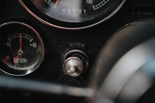 1965 Chevrolet Corvette Stingray 327 Convertible (C2) In vendita (immagine 25 di 101)