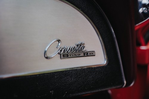 1965 Chevrolet Corvette Stingray 327 Convertible (C2) In vendita (immagine 61 di 101)