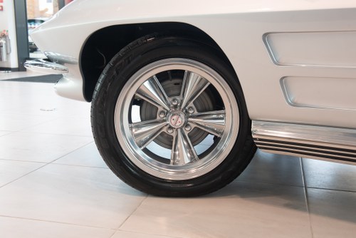 1964 Chevrolet Corvette Sting Ray Convertible 327 C2 Te koop (foto 41 van 178)