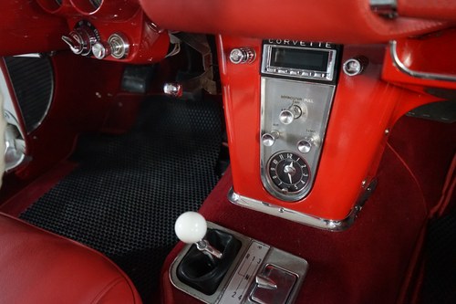 1961 Chevrolet Corvette C1 Te koop (foto 51 van 164)