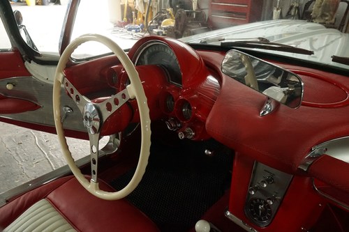 1961 Chevrolet Corvette C1 Te koop (foto 46 van 164)