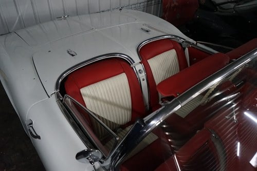 1961 Chevrolet Corvette C1 Te koop (foto 25 van 164)