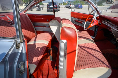 1961 Chevrolet Impala Sport Coupe In vendita (immagine 56 di 152)